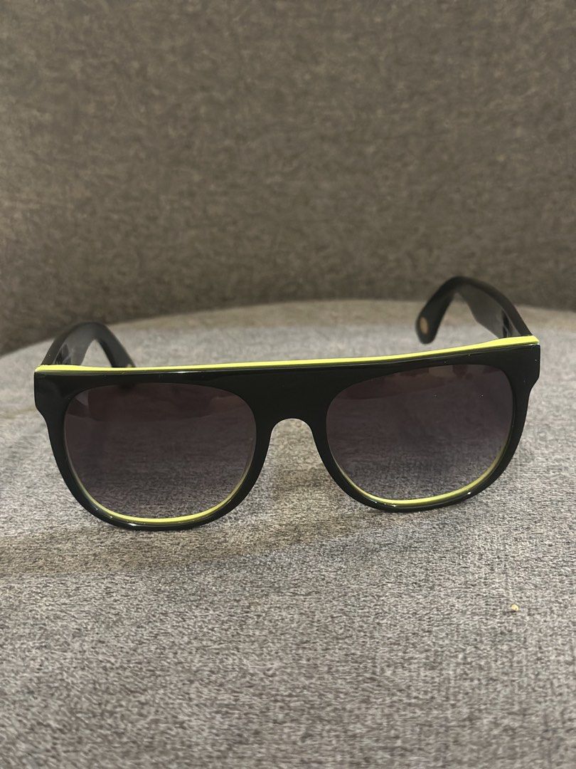 Authentic Marc jacobs sunglasses (Category: Sunglasses & Eyewear) located in Quezon City. Submitted by luxpro.mnl (Listing ID 1459121389, Image 1). Description: Brandnew Authentic from newt jersey The Mills at Jersey Gardens 💯ORIGINAL/LEGIT 💯 Moneyback Guarantee.