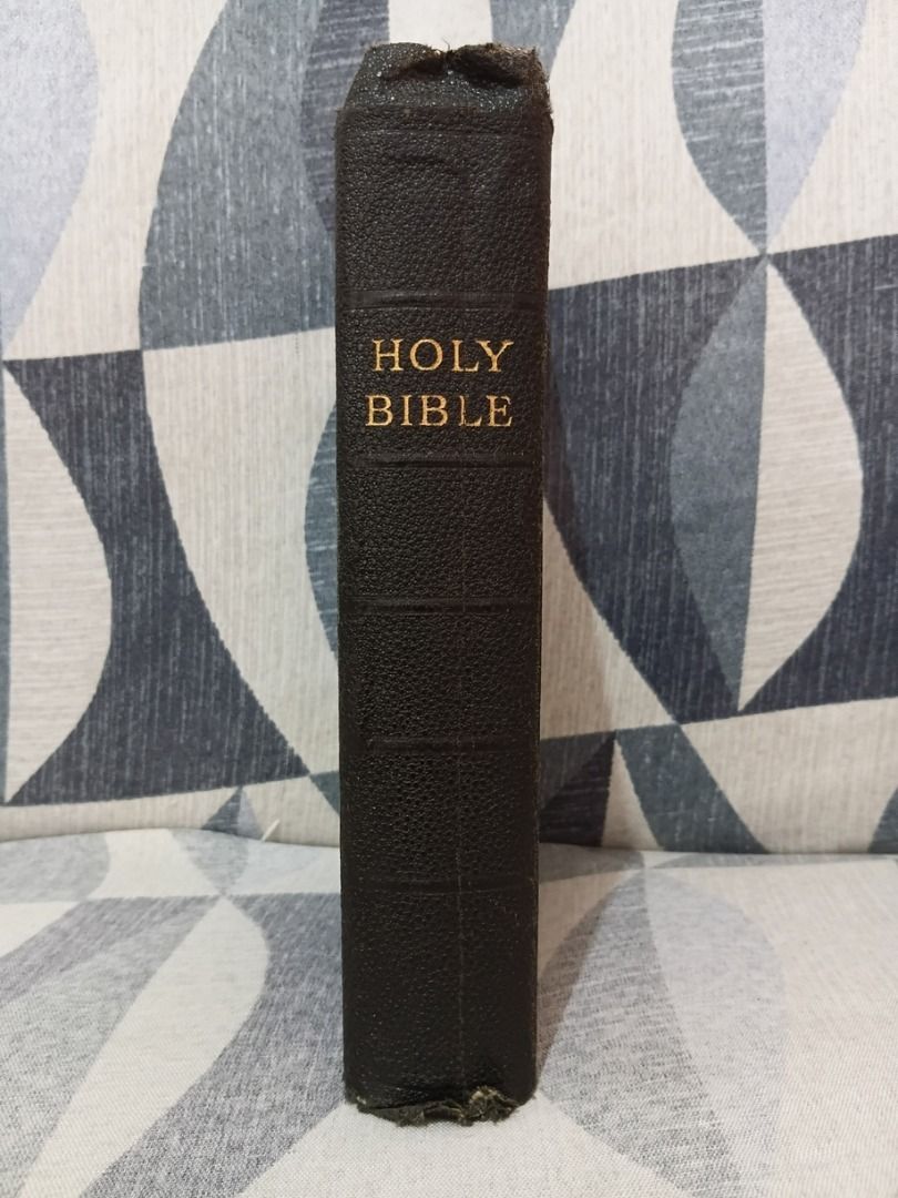 Authorized King James Version Illustrated Edition 1934 (Preloved) (Category: Storybooks) located in Quezon City. Submitted by Hapax_Legomenon (Listing ID 1459198070, Image 1). Description: VINTAGE KJV BIBLE Printed in Great Britain Version: Authorized King James Version Illustrated Edition: Illustrated Edition Publisher: London Odhams Press LTD Size: L: 22cm W: 14cm H: 4cm Cover type: Leather bound Notes: Well used Clean pages, no highlights and 