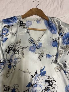 (Category: ) located in . Submitted by FA.CLOSET (Listing ID 1459267249, Image 1). Description: .
