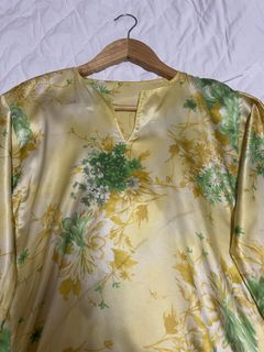 (Category: ) located in . Submitted by FA.CLOSET (Listing ID 1459267997, Image 1). Description: .