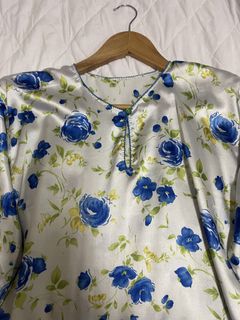 (Category: ) located in . Submitted by FA.CLOSET (Listing ID 1459270001, Image 1). Description: .