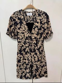 （分類：）位於 。 由 hkckjeje 提交（商品編號 1459210574，圖片 1）。簡介： 。