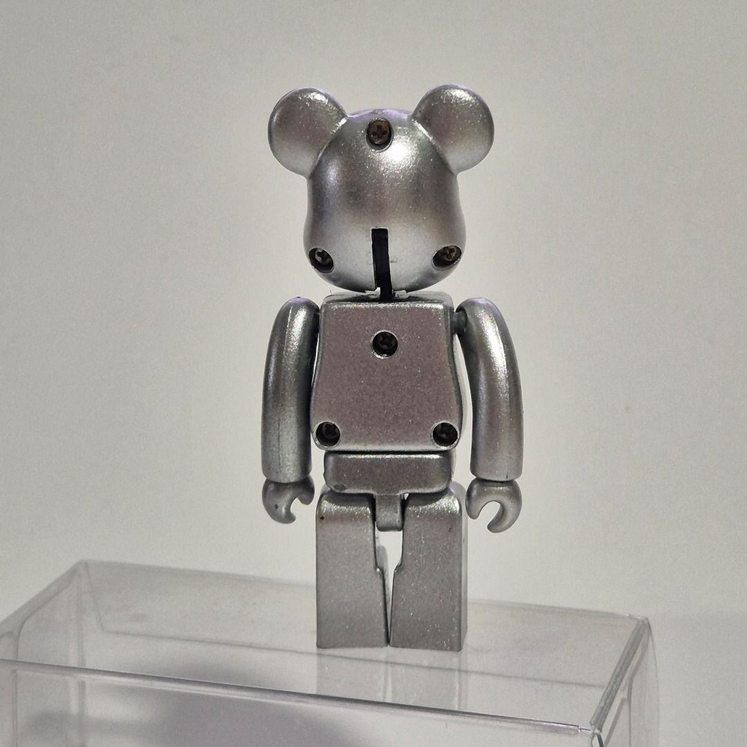 Bearbrick Series 30 Basic (Category: Designer & Blind Box Toys) located in Singapore. Submitted by cherrymaruko (Listing ID 1459108721, Image 2). Description: Please refer to photo for condition Mint condition. Never played nor displayed. All the item shown are exact pieces as pictured. What you see in the photo is what you get. Will pack each in individual Ziplock bag. PLEASE NOTE: - first come first served - will not hold / reserve the item - P