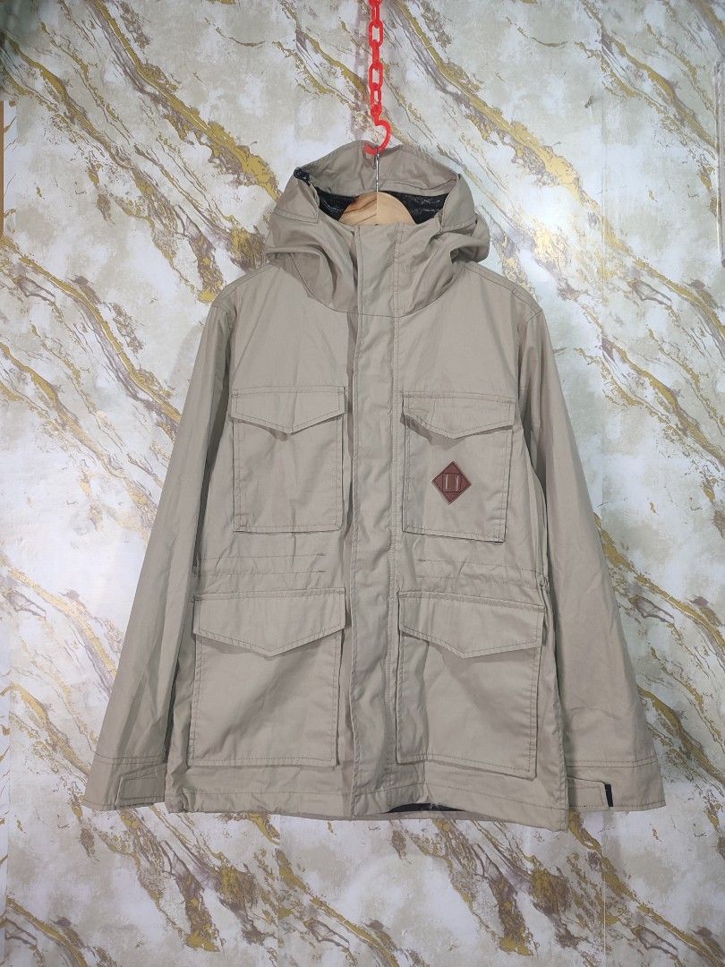 BLACK CHOCOLATE LINED FIELD JACKET (Category: Coats, Jackets and Outerwear) located in Cabuyao City. Submitted by jederama (Listing ID 1459127343, Image 1). Description: BLACK CHOCOLATE LINED FIELD JACKET SIZE : LARGE WIDTH - 22 LENGTH - 28.5 EXCELLENT CONDITION NO ISSUE / NO FLAWS AUTHENTIC 💯 850 + SHIPPING FEE.