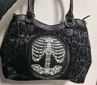 (Category: ) located in . Submitted by browniesvintage (Listing ID 1459142052, Image 1). Description: .
