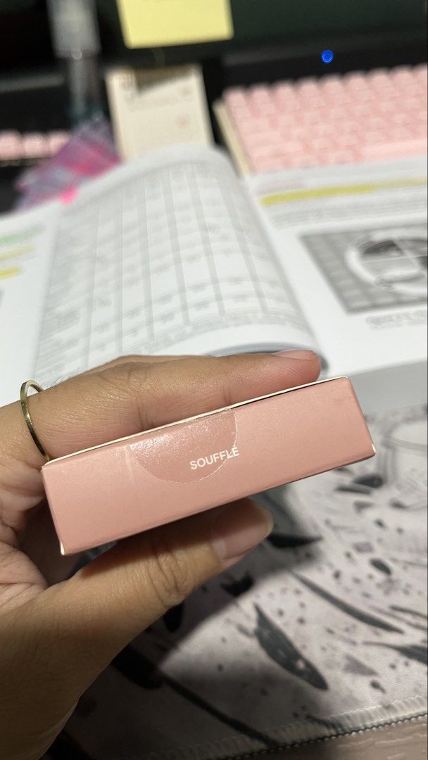 BLK Cosmetics Soft Blur Powder Blush in Soufflé (Category: Makeup) located in Taguig. Submitted by raiii_nyevs (Listing ID 1459252250, Image 2). Description: - Opened from the bottom - Comes in original packaging - Recently purchased in store, swatched once to test - RFS: didn't pass my longevity test.