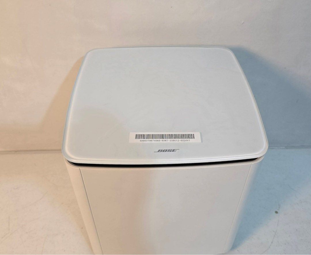 Bose White Subwoofer (Category: Soundbars, Speakers & Amplifiers) located in Rizal. Submitted by mikz_1303 (Listing ID 1459227306, Image 1). Description: Bose Bass Module 700 Subwoofer Australian mall pull out Used as demo unit No issue No box Unit only Can be tested upon pick up .