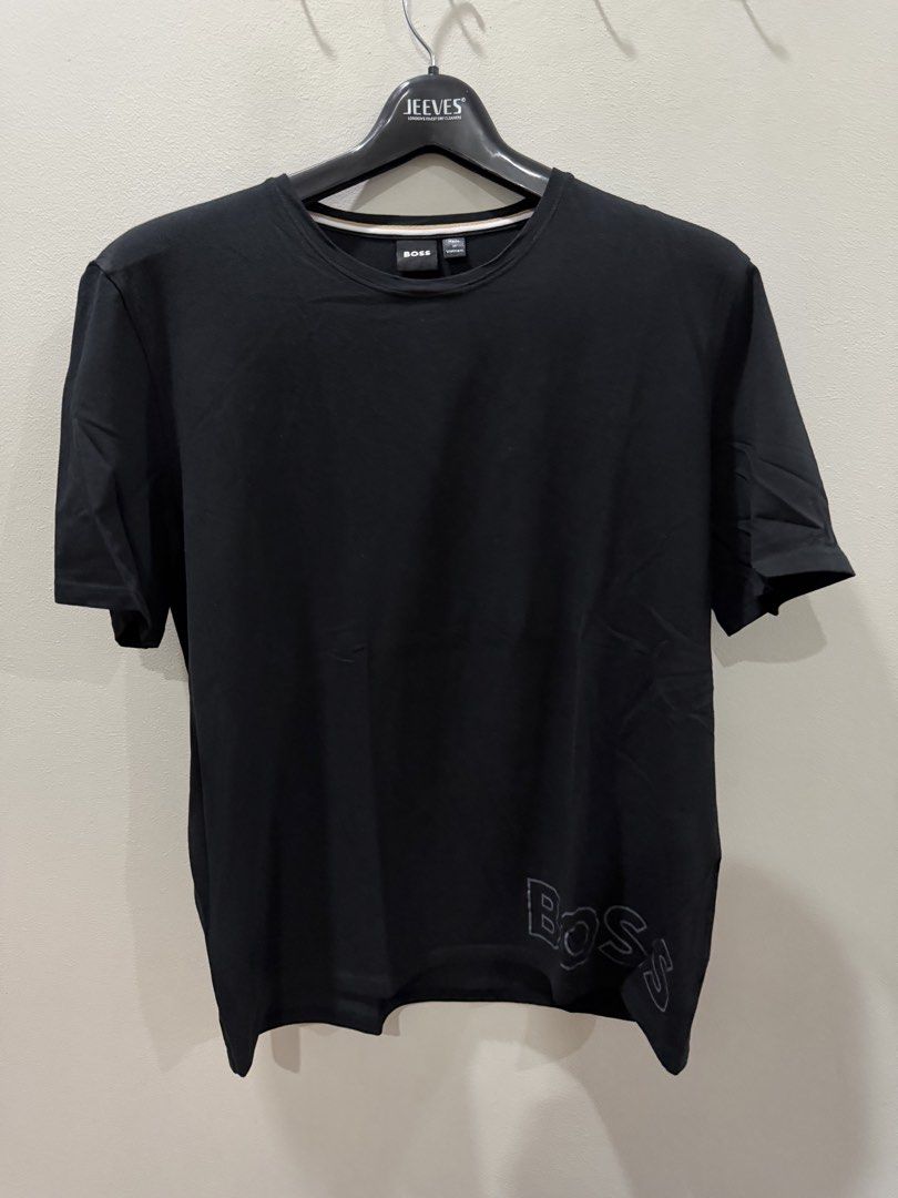 BOSS Black T-Shirt Size M (Category: Tshirts & Polo Shirts ) located in Pasig City. Submitted by dey2x (Listing ID 1459260004, Image 1). Description: RFS: decluttering -Meetups can be arranged -Delivery via Grab Express/Lalamove/J&T/LBC (c/o buyer) PLEASE TAKE NOTE: This is preowned. Expect signs of usage. NO RETURN POLICY. NO EXCHANGE OF ITEMS..