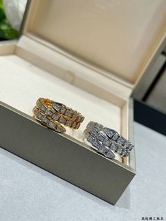 (Category: ) located in . Submitted by velorajewelry (Listing ID 1459284067, Image 1). Description: .
