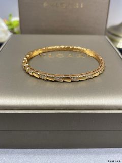 (Category: ) located in . Submitted by velorajewelry (Listing ID 1459283795, Image 1). Description: .