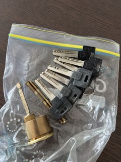 （分類：）位於 。 由 leteverythingreborn 提交（商品編號 1459111232，圖片 1）。簡介： 。