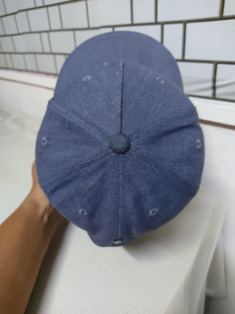 Cap Element (Category: Cap & Hats) located in Melaka Tengah. Submitted by ek_thriftstore90 (Listing ID 1459131844, Image 2). Description: (FAST PAYMENT ONLY) Original Select Item Bundle.. Topi sudah siap basuh,reshape.. Warna:kelabu.. Saiz: Dewasa..(free size) Kondisi: 9/10.. Boleh rujuk pada gambar.. (HARGA TIDAK TERMASUK POS) Cas postage SM RM8/ S/S RM15 (Dalam kotak) Defod cas kotak RM2.. Berminat boleh wsap.. (No whatsp 0172505841) Instagram: