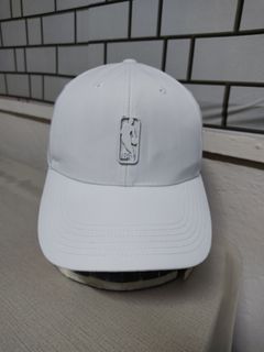 (Category: ) located in . Submitted by ek_thriftstore90 (Listing ID 1459123054, Image 1). Description: .