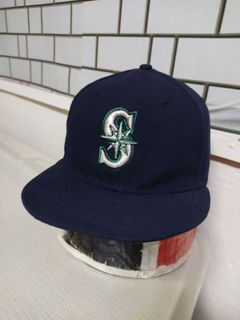 (Category: ) located in . Submitted by ek_thriftstore90 (Listing ID 1459120676, Image 1). Description: .