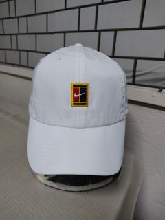 (Category: ) located in . Submitted by ek_thriftstore90 (Listing ID 1459123720, Image 1). Description: .