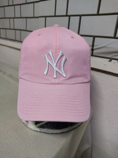 (Category: ) located in . Submitted by ek_thriftstore90 (Listing ID 1459094247, Image 1). Description: .