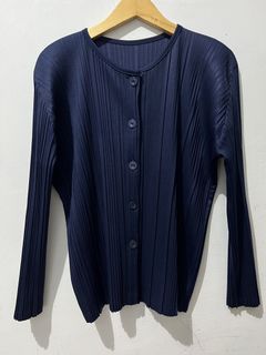 (Kategori: ) berada di . Dikirim oleh preloved_araaa (ID iklan 1459284060, Gambar 1). Deskripsi: .