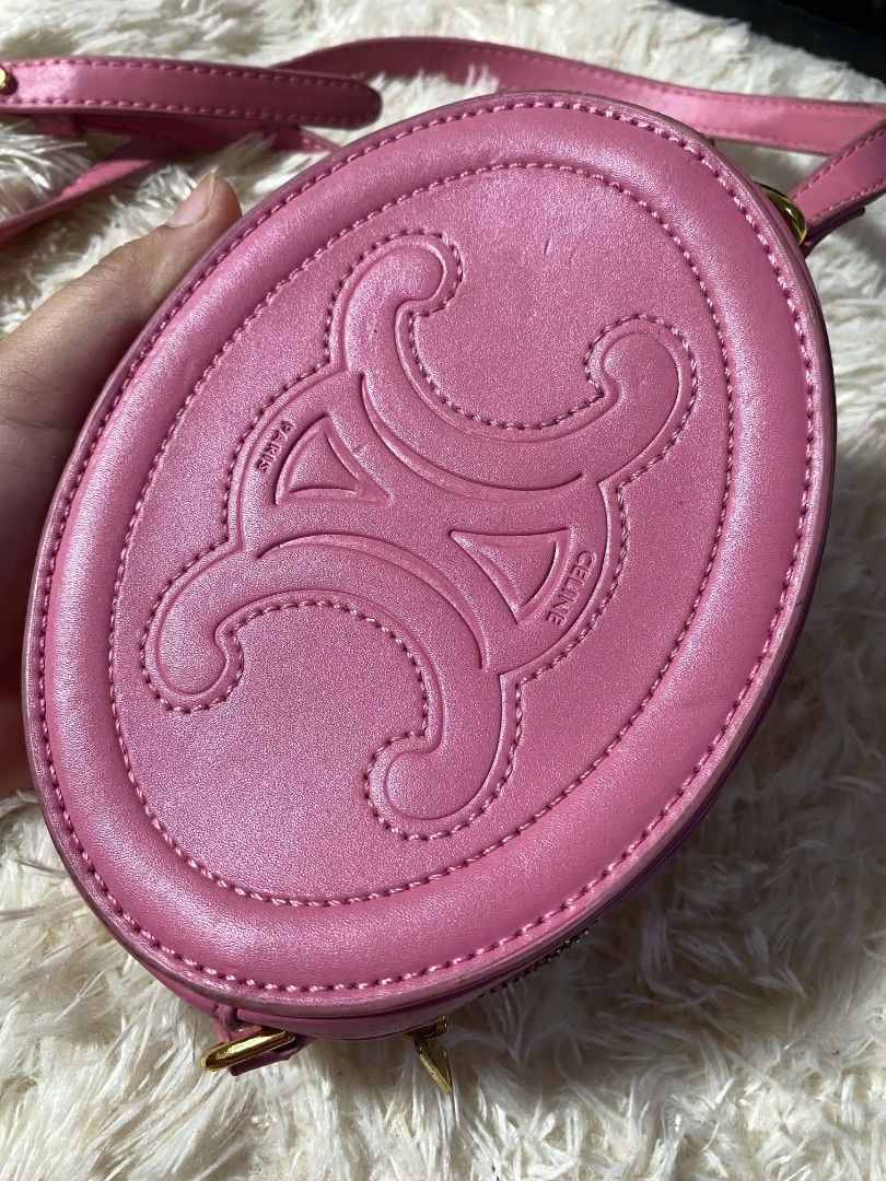 Celine mini sling (Category: Luxury Bags & Wallets) located in Tagum. Submitted by janmarion049706 (Listing ID 1459094564, Image 3). Description: good condition no flaws sign of use only.