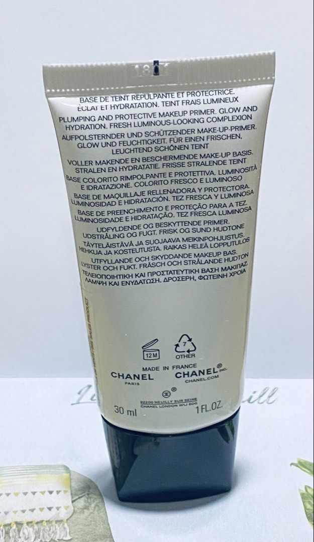 Chanel La Base Illuminatrice Glowing Makeup Primer Moisturizing Plumping (Category: Makeup) located in Pasay City. Submitted by trendystash (Listing ID 1459228469, Image 2). Description: Brand new White box .