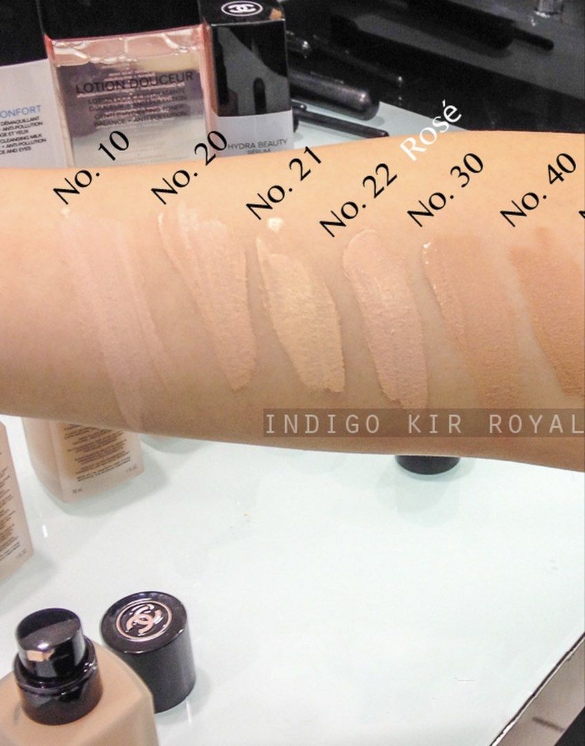 CHANEL Les Beiges Healthy Glow Foundation (Category: Makeup) located in Bulacan. Submitted by shopwithme_23 (Listing ID 1459140686, Image 2). Description: PRE-ORDER‼️ 1-2 weeks ETA from Korea 💯authentic (money back guaranteed if proven fake) •with box •with chanel paper bag SHADES: B00 BD01 B10 BR12 B20 BD21 BR22 B30 ₱4,100 onlyyy!!!.