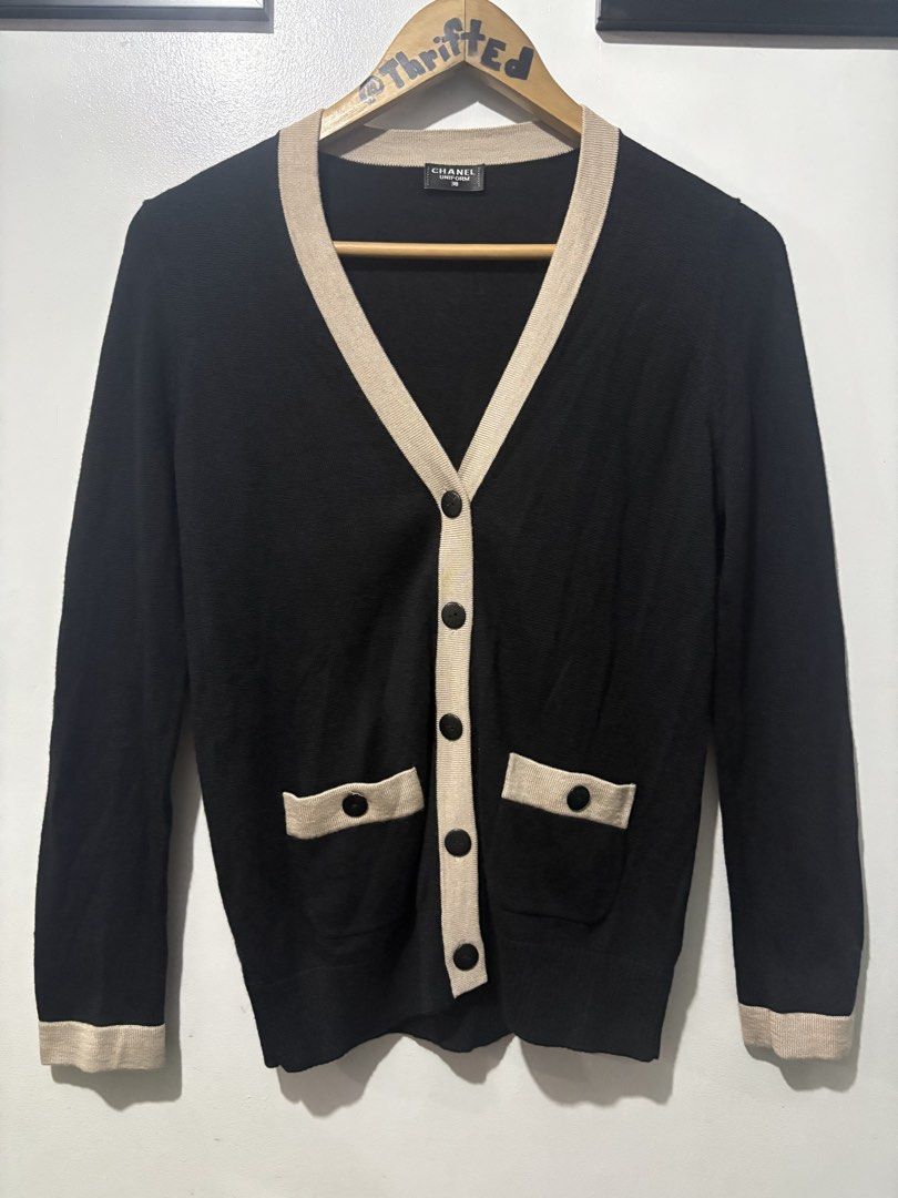Chanel Uniform Knitted Cardigan (Category: Coats, Jackets and Outerwear) located in Makati City. Submitted by ThriftedGoods (Listing ID 1459128763, Image 2). Description: Feel free to ask for more detailed photos In excellent condition No issues Length-26 Width-20.