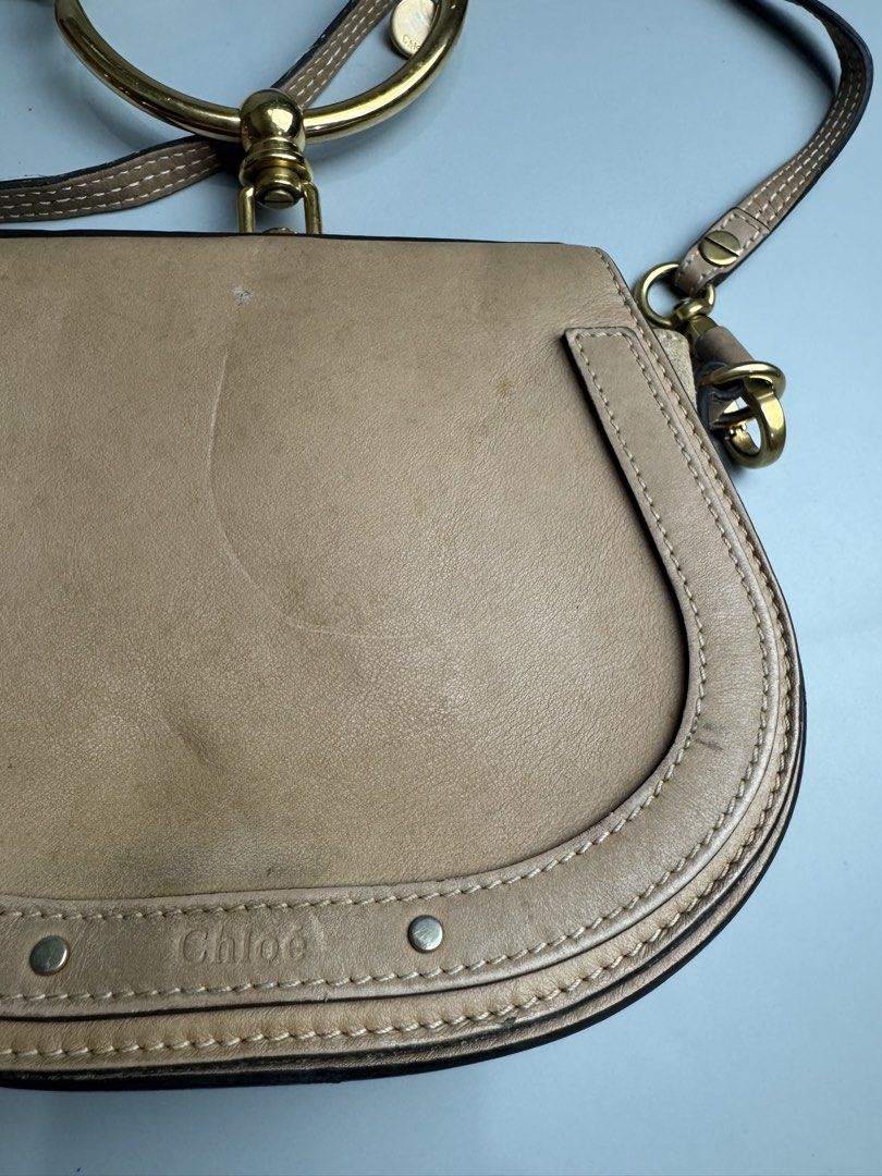 Chloé - Nile Bracelet Bag (Category: Luxury Bags & Wallets) located in San Pablo. Submitted by hiddenrygn (Listing ID 1459089164, Image 3). Description: Chloé - Nile Bracelet Bag Rank AB Minor signs of usage No major flaws Still in excellent condition Authentic DM!.