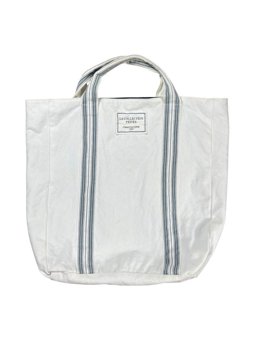 Christian Dior Tote Bag (Category: Tote Bags) located in Bacolod City. Submitted by gabinuks2039771 (Listing ID 1459223806, Image 1). Description: Authentic Dm if interested .