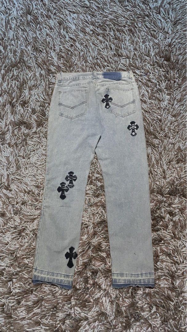 CHROME HEARTS PANTS (Category: Jeans) located in Nagcarlan. Submitted by chrollo_lucilfer (Listing ID 1459263754, Image 2). Description: CHROME PANTS 32-34 W 41 L 10 LEG OPEN 7 HEM.