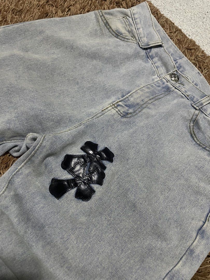 CHROME HEARTS PANTS (Category: Jeans) located in Nagcarlan. Submitted by chrollo_lucilfer (Listing ID 1459263754, Image 3). Description: CHROME PANTS 32-34 W 41 L 10 LEG OPEN 7 HEM.