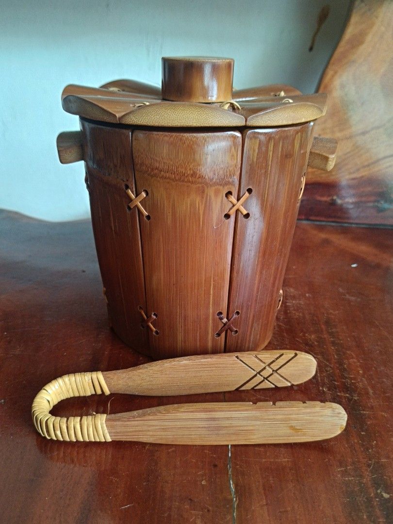Classic Bamboo-Stitched Ice Bucket Set, with Box (Category: Food Organization & Storage) located in Imus. Submitted by ABrielleC (Listing ID 1459147521, Image 2). Description: Bamboo and Glass Height-6in Diameter-5.5in Glass Container-H4in x Dia4in Total Weight-1kg Note- As-is po yung Box Japan Surplus Item First to pay Loc Imus Cavite.