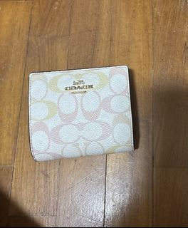(Category: ) located in . Submitted by sushiqi (Listing ID 1459198763, Image 1). Description: .