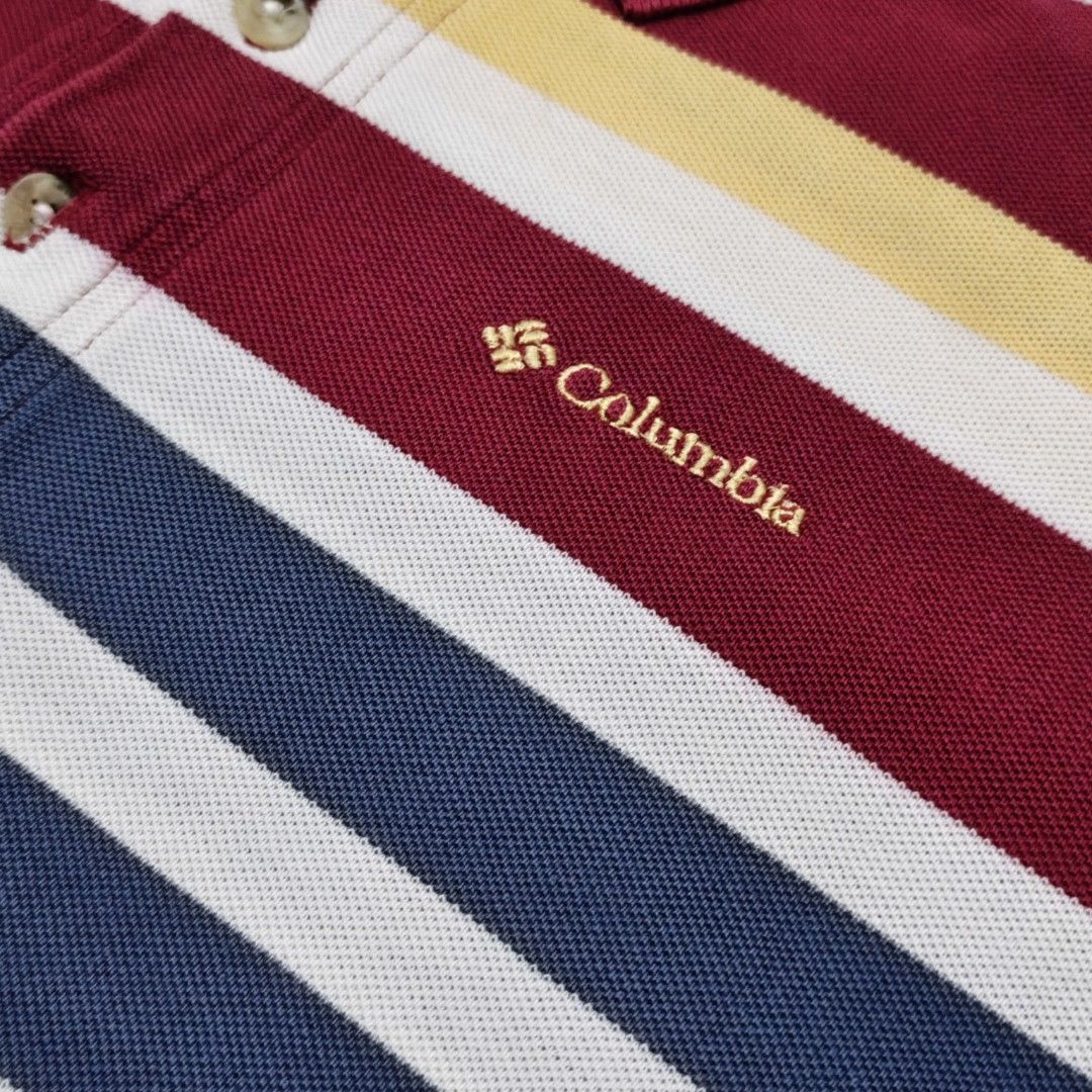 Columbia Polo (Category: Formal Shirts) located in Naga. Submitted by makuri_4400 (Listing ID 1459141786, Image 2). Description: Size - M - L Length - 28 Width - 19.5 Condition - 8/10 Color rate - 7/10 Issue - Loose neckline and missing tag.