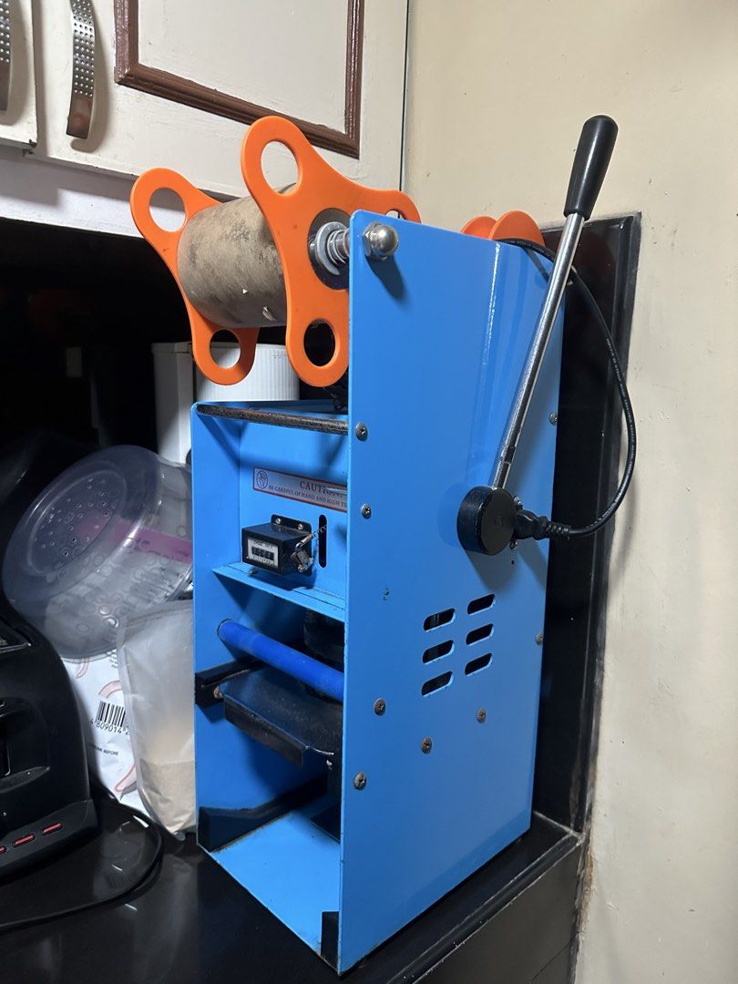 Cup Sealer Machine (Category: Food Organization & Storage) located in Santa Rosa. Submitted by pianono21 (Listing ID 1459215851, Image 2). Description: Slightly used for small business.