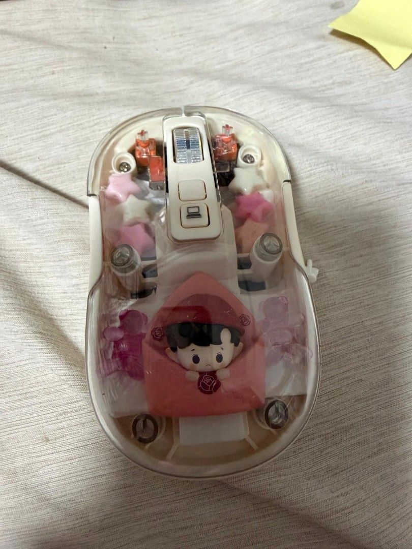 Customized Computer Mouse (Category: Mouse & Mousepads) located in Singapore. Submitted by shiro0yukii99 (Listing ID 1459186080, Image 3). Description: - Unique customized computer mouse - Adorable figurines encased in clear material - Includes USB charging cable - Available in various themes: cartoon characters, cute dolls - Ideal for personal use or as a thoughtful gift - Adds a fun and unique touch to your workspace - Price range $20 to $25 ba