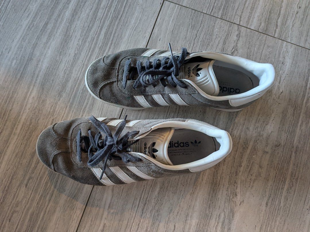 Adidas gazelle (Category: Casual Shoes) located in Muntinlupa City. Submitted by pearlyshelles (Listing ID 1459181498, Image 1). Description: Dark grey adidas gazelle (men’s) with some paint splotches on the right foot (see photos). You can try to remove this with soap and water. .