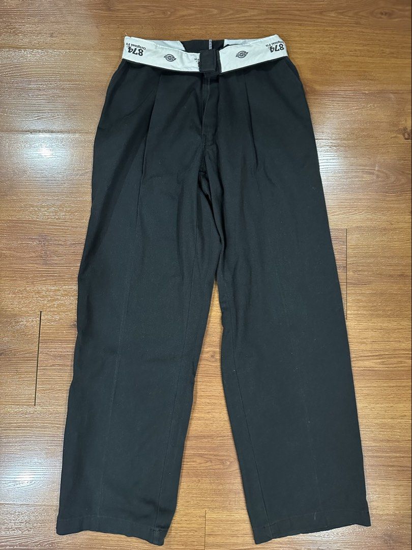 Dickies 874 Original Fit Black Work Pants (Category: Jeans) located in Quezon City. Submitted by clothing.thrift (Listing ID 1459222286, Image 2). Description: - Classic Dickies 874 work pants (oversized fi) - Color: Black - Fit: Original - Closure: Zipper fly - Style: Workwear staple, great for everyday wear or styling - Measurements: Available in photos - Questions: Feel free to ask!.
