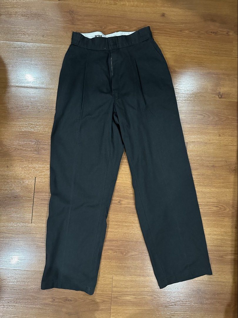 Dickies 874 Original Fit Black Work Pants (Category: Jeans) located in Quezon City. Submitted by clothing.thrift (Listing ID 1459222286, Image 1). Description: - Classic Dickies 874 work pants (oversized fi) - Color: Black - Fit: Original - Closure: Zipper fly - Style: Workwear staple, great for everyday wear or styling - Measurements: Available in photos - Questions: Feel free to ask!.