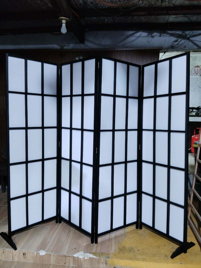 DIVIDER WALL FOLDABLE (Category: Other Home Furniture) located in Taytay. Submitted by when_z (Listing ID 1459191853, Image 3). Description: Hey there! Check out this stylish Japanese - style room divider! It's foldable, making it super easy to move around and set up wherever you need a little privacy or to section off a space. The design is clean and modern, perfect for adding a touch of zen to your home. Material: Wooden Native/Buri Blinds. Siz