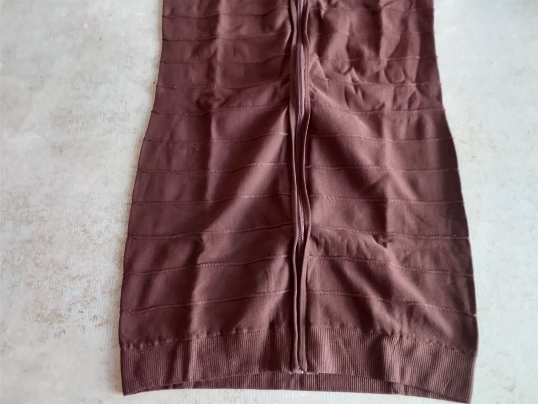 Dress US BNEWTAG (Mango) (Category: Dresses) located in Los Banos. Submitted by mania-62906 (Listing ID 1459206350, Image 3). Description: Authentic. US BNEWTAG Free Size.