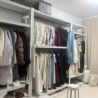 (Category: ) located in . Submitted by ddnmbxchgg23292 (Listing ID 1459151254, Image 1). Description: .