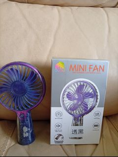 （分類：）位於 。 由 whynotbove 提交（商品編號 1459124216，圖片 1）。簡介： 。