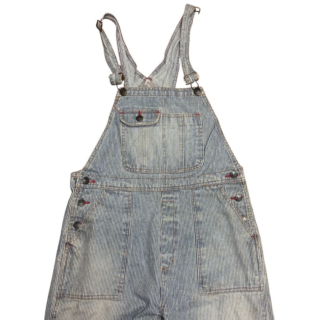 EC Jeans Japan Hickory Denim Overalls (Category: Sets & Coordinates) located in Roxas City. Submitted by dailydrops.5800 (Listing ID 1459220144, Image 2). Description: EC Jeans Japan Hickory Denim Overalls Measurements are in Inches Waist: 30-32 Length: 51.5 Inseam: 29 Thigh: 12 Knee: 11 Leg Opening: 9.5 Issue: Bubble Gum on knee Condition: 9/10 Price: 320 + Shipping fee Feel free to DM us if you have questions.😉.