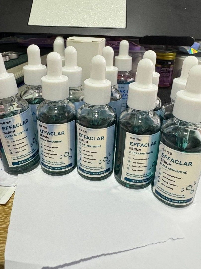 Effaclar / Acne serum (Category: Face Care) located in Manila. Submitted by melai-8dc843 (Listing ID 1459263474, Image 1). Description: designed for oily and acne-prone skin to target breakouts, enlarged pores, and post-acne marks.