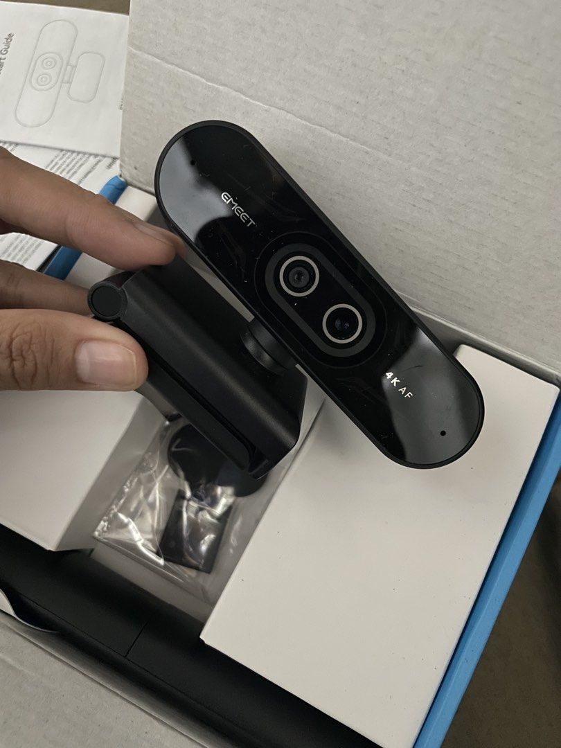 EMEET SMARTCAM C60E 4K DUAL WEBCAM (Category: Video Cameras) located in Angono. Submitted by ladycuadoro.store (Listing ID 1459247808, Image 3). Description: Ginamit lang for content and hindi na ginamit. Sayang naka stock lang. .