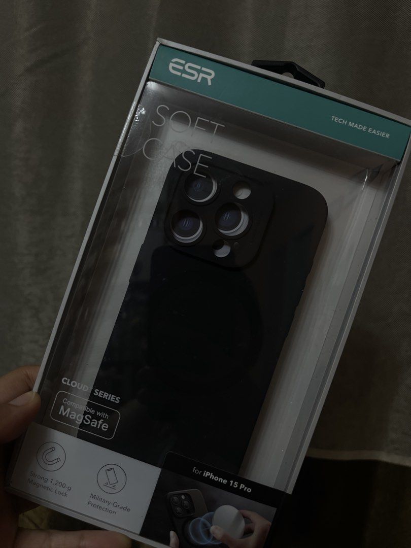 ESR cloud soft case for iphone 15 pro (Category: Cases & Sleeves) located in Cabanatuan. Submitted by lovelyaly (Listing ID 1459188164, Image 2). Description: .