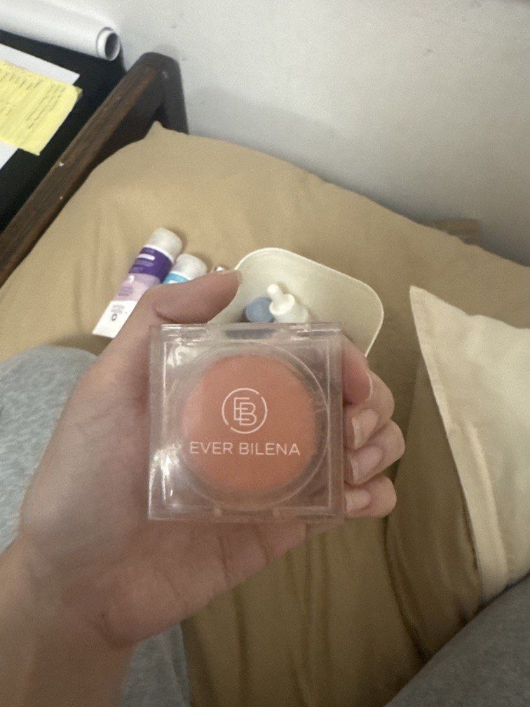 Ever Bilena Powder Blush (Free SF) (Category: Makeup) located in Bulacan. Submitted by bbibbiiu (Listing ID 1459133238, Image 1). Description: peachy pinch shade free sf around luzon.