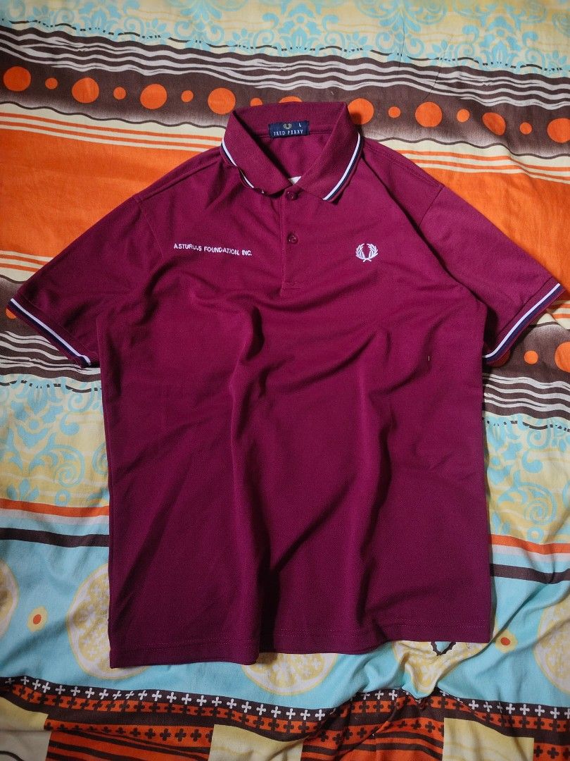 Fred Perry (Category: Activewear) located in Balayan. Submitted by _dressthirftbetter. (Listing ID 1459176358, Image 1). Description: - Size Large on tag - Length: 27.5 - Width: 21.5 - Color Rate: 10/10 - Issue: None - Condition: 10/10 DM for Price📩 Balayan, Batangas.