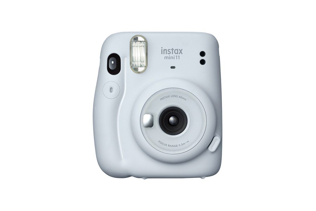 Fujifilm Instax Mini 11 Ice White Instant Camera (Category: Cameras) located in Dinalupihan. Submitted by nicolmallari16 (Listing ID 1459233469, Image 1). Description: - Instax Mini 11 Instant Camera - Color: Ice White - Includes original box and accessories - Great for capturing memories instantly - Easy to use, perfect for parties and everyday moments - Develops photos right away - Includes box, accessories, batts - Good as new!.