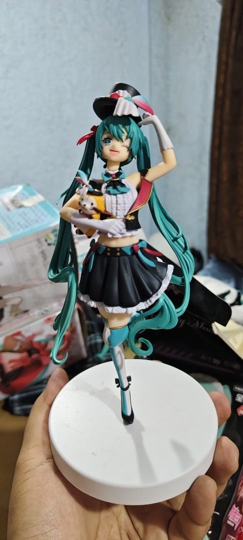 FuRyu Hatsune Miku x Rascal Special Figure (Category: Figurines & Statues) located in Manila. Submitted by gorzuzofficial (Listing ID 1459237124, Image 1). Description: MOP: Gcash MOD: LBC/J&T/Lalamove.
