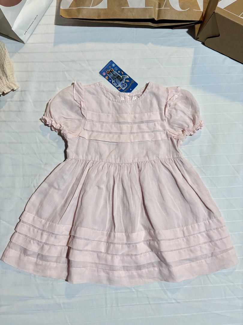 Gingersnaps Dress Tiny 2Y (Category: Babies & Kids Fashion) located in Antipolo. Submitted by mommynics (Listing ID 1459182896, Image 1). Description: Gingersnaps Tiny 2Y 2-3yrs old No issue Used once.